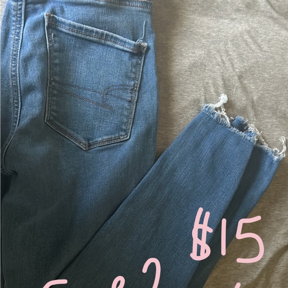 Barely worn American eagle, hollister. Levi pants and shorts.l - Picture 4 of 7